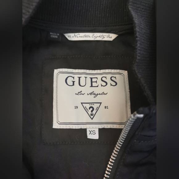 Guess kids jacket - Picture 3 of 4